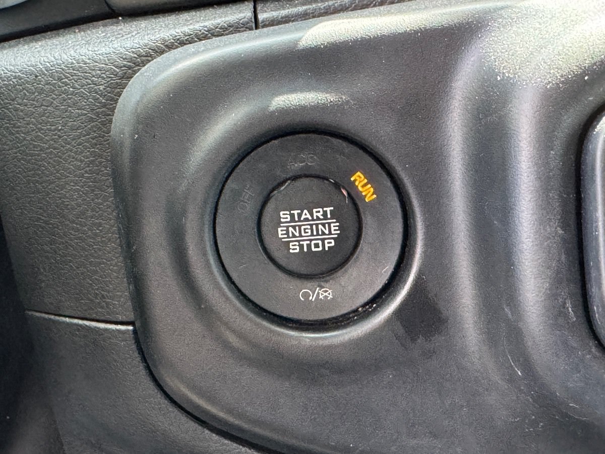 Used 2020 Jeep Wrangler Unlimited Sport AWD/4WD image 32