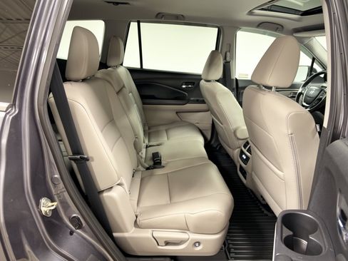 Used 2018 Honda Pilot EX-L image 29