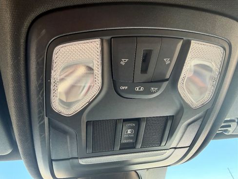 Used 2022 RAM 1500 Tradesman AWD/4WD image 21