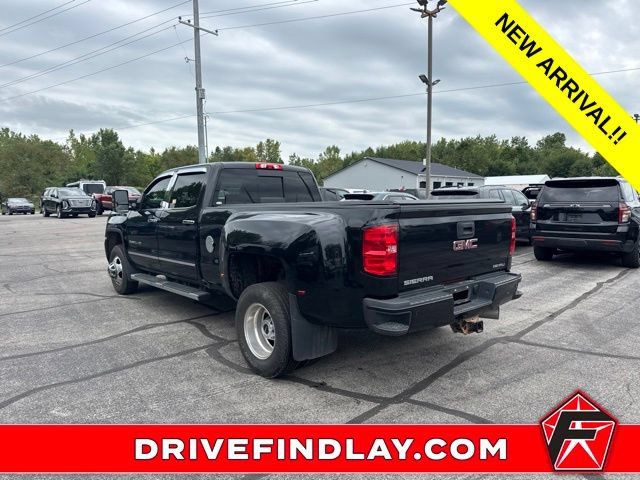 Used 2017 GMC Sierra 3500 Denali AWD/4WD image 5