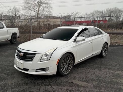 Used 2016 Cadillac XTS Luxury w/ Driver Awareness Package image 2