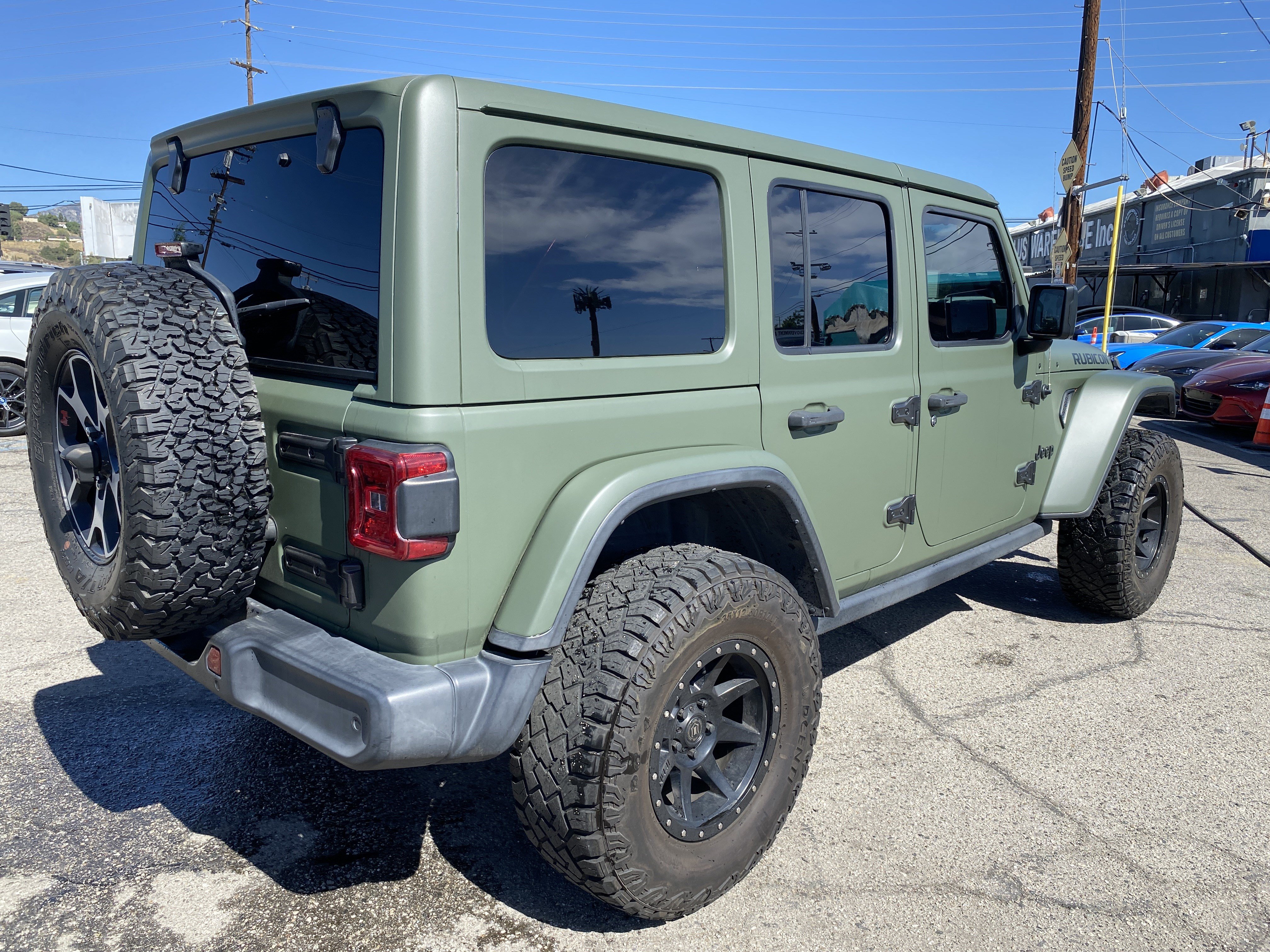 Used 2020 Jeep Wrangler Unlimited Rubicon AWD/4WD image 11