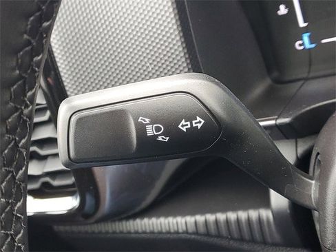 New 2025 Ford Ranger XLT w/ Equipment Group 301A High image 18