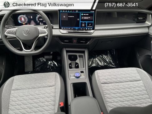 New 2025 Volkswagen Tiguan S image 4