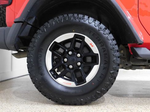 Used 2020 Jeep Wrangler Rubicon w/ Uconnect 4C Nav & Sound Group AWD/4WD image 69