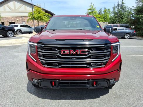 Certified 2025 GMC Sierra 1500 AT4 w/ AT4 Premium Package AWD/4WD image 2