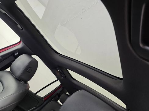 Certified 2022 Mercedes-Benz GLB 250 image 12