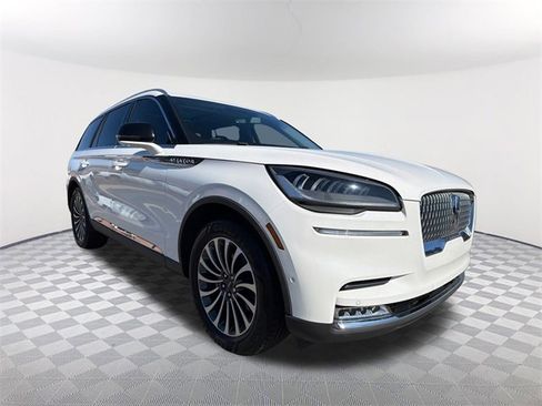 Used 2021 Lincoln Aviator Reserve w/ Equipment Group 201A image 3