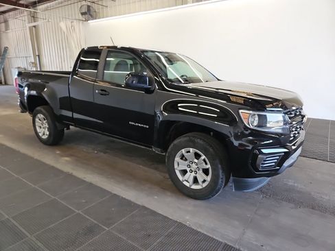 Used 2022 Chevrolet Colorado LT w/ Fleet Safety Package RWD image 2