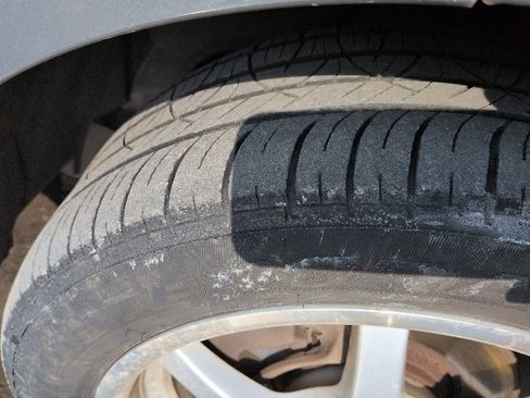 Used 2007 Pontiac G6 Sedan w/ Sport Package image 7