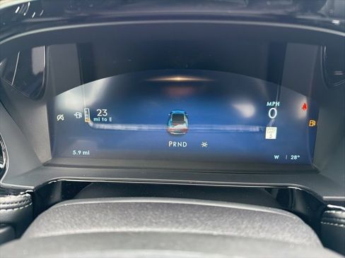 New 2026 Lincoln Corsair Premiere image 10