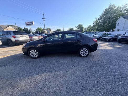 Used 2014 Toyota Corolla LE FWD image 36