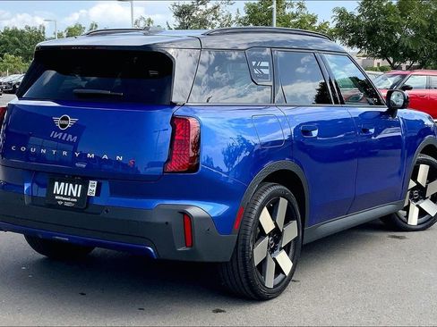 Certified 2025 MINI Cooper Countryman S w/ Comfort Package Max image 14