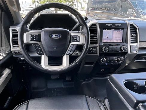 Used 2019 Ford F150 Lariat w/ Equipment Group 501A Mid AWD/4WD image 8