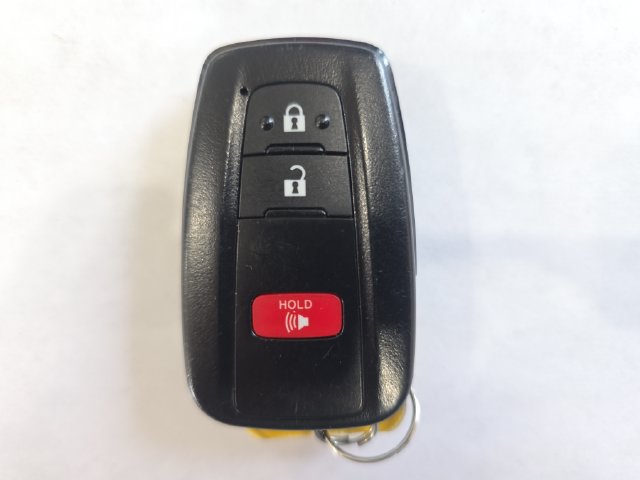Used 2025 Toyota RAV4 XLE AWD/4WD image 31