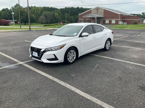 Used 2021 Nissan Sentra S FWD image 14