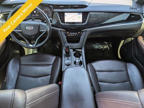 Used 2023 Cadillac XT6 Premium Luxury w/ Technology Package AWD/4WD image 22