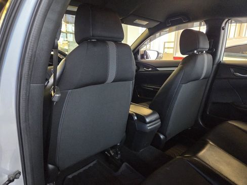 Used 2020 Honda Civic Sport image 16