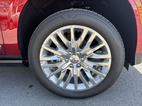 New 2026 GMC Yukon XL Denali w/ Sun & Power Step Package image 19