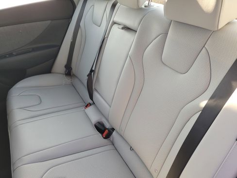 New 2026 Hyundai Elantra Limited image 14