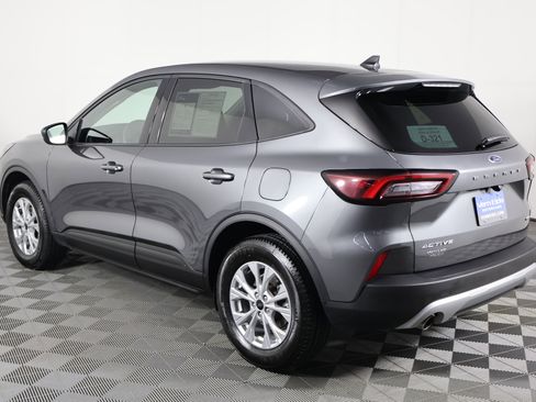 Used 2025 Ford Escape Active image 8
