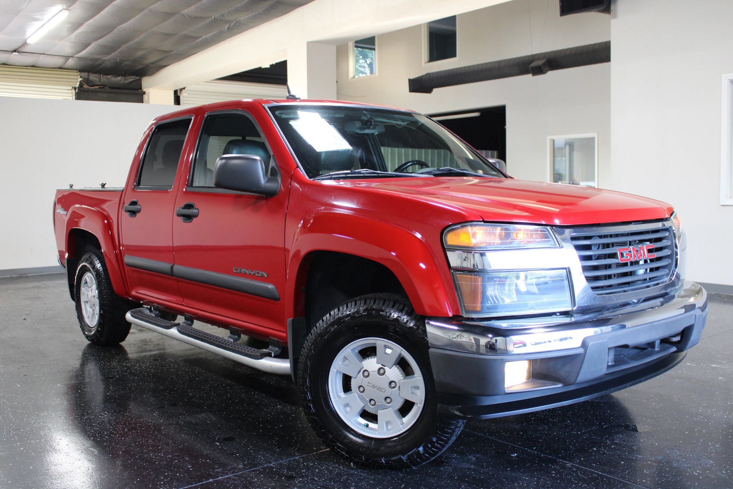 Used 2005 GMC Canyon SLE w/ Safe And Sound Package RWD image 30