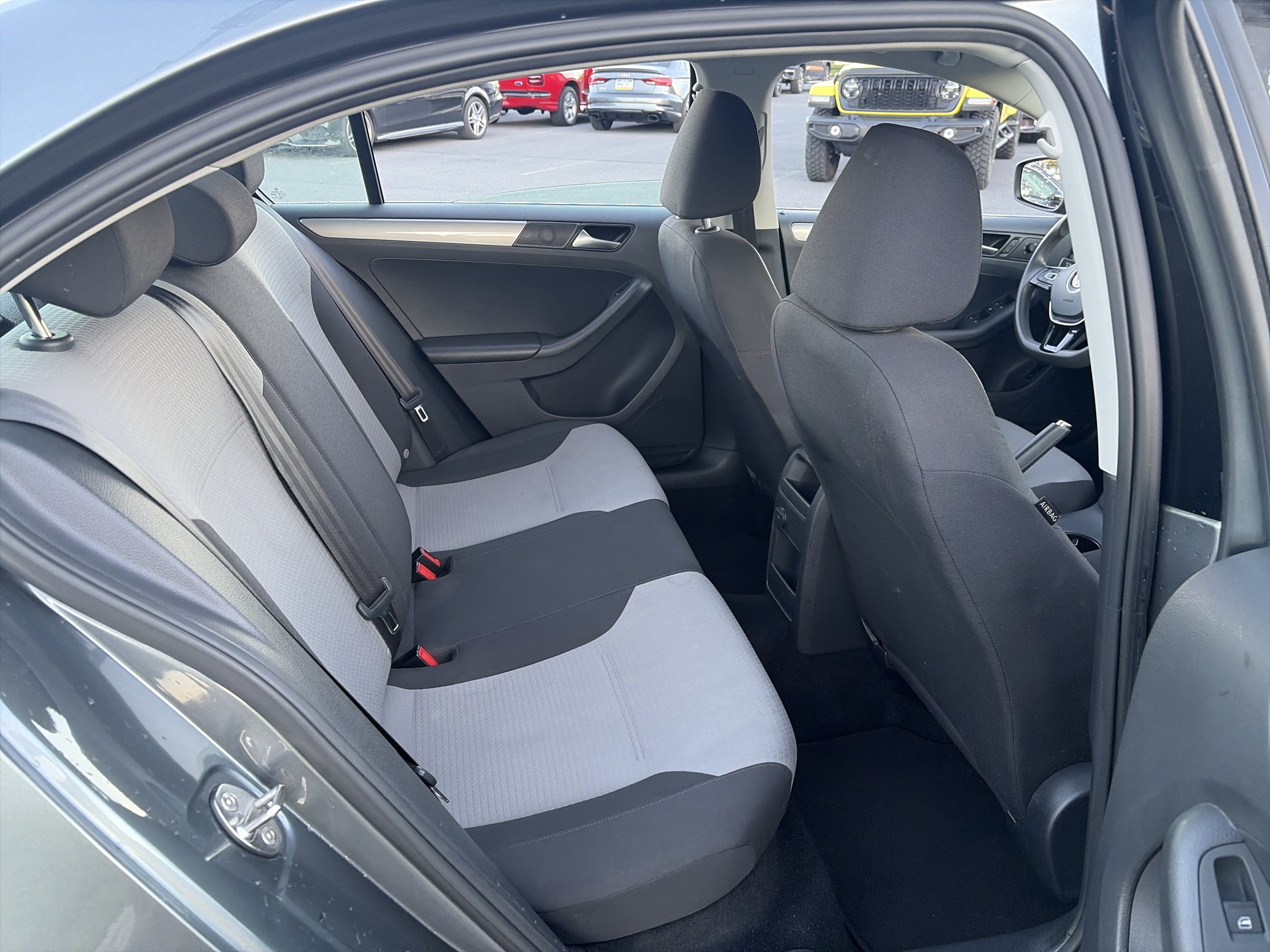 Used 2017 Volkswagen Jetta S FWD image 19