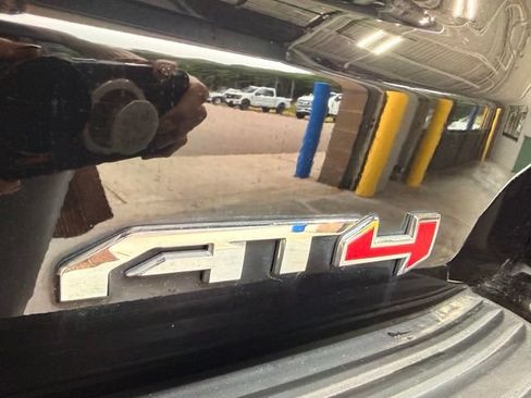 Used 2021 GMC Yukon AT4 w/ Rear Media and Nav Package AWD/4WD image 13
