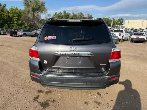 Used 2013 Toyota Highlander SE AWD/4WD image 5