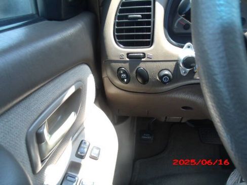 Used 2003 Toyota Sequoia SR5 image 15