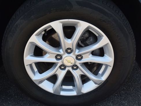 Used 2020 Chevrolet Equinox LT AWD/4WD image 45
