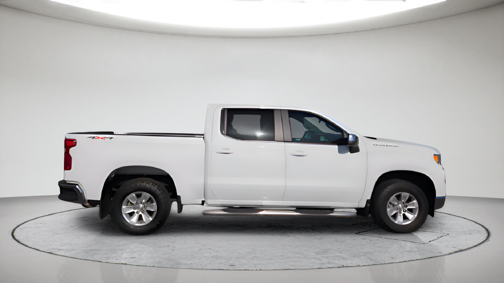Used 2024 Chevrolet Silverado 1500 LT w/ Work Truck Package AWD/4WD image 6