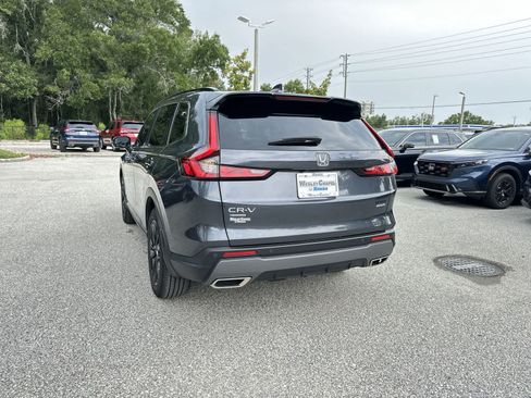 Used 2024 Honda CR-V Sport Touring image 4