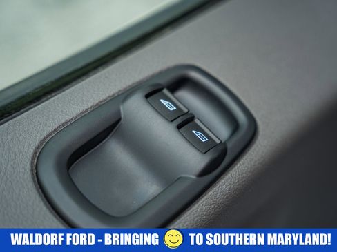 Certified 2023 Ford Transit 250 Low Roof w/ Exterior Upgrade Package image 37