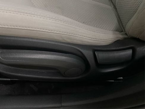 Used 2017 Hyundai Sonata SE w/ Cargo Package FWD image 24