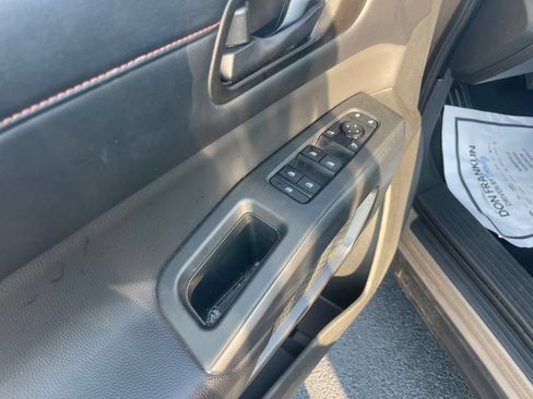 Used 2024 Nissan Pathfinder Rock Creek AWD/4WD image 11