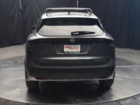 New 2025 Nissan Kicks SR w/ SR Premium Package image 4