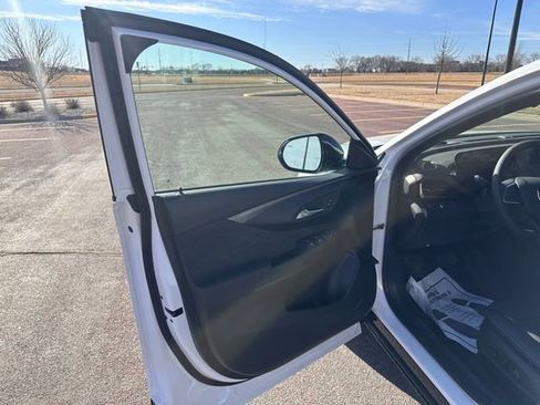 New 2026 Buick Envista Sport Touring w/ Convenience I Package FWD image 12