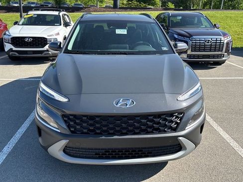 Used 2023 Hyundai Kona SEL w/ Cargo Package AWD/4WD image 8