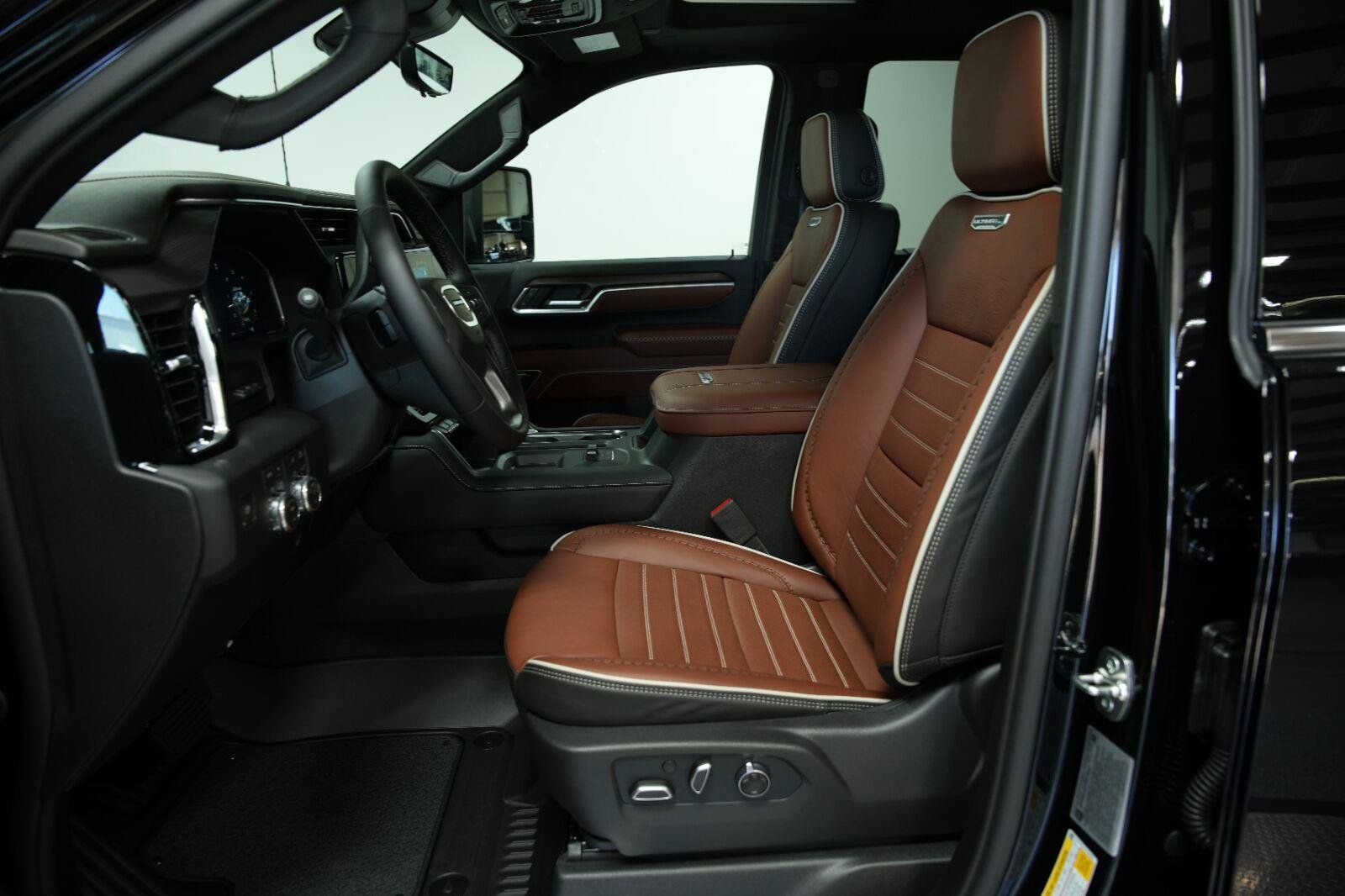 New 2026 GMC Sierra 2500 Denali Ultimate AWD/4WD image 43
