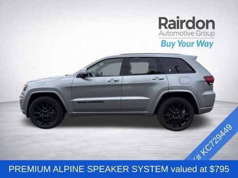 Used 2019 Jeep Grand Cherokee Altitude AWD/4WD image 4
