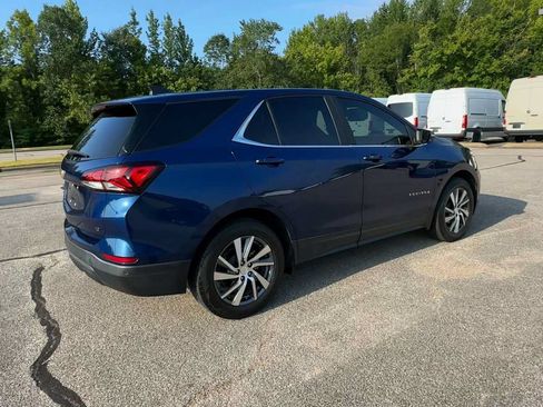 Used 2022 Chevrolet Equinox LT FWD image 8