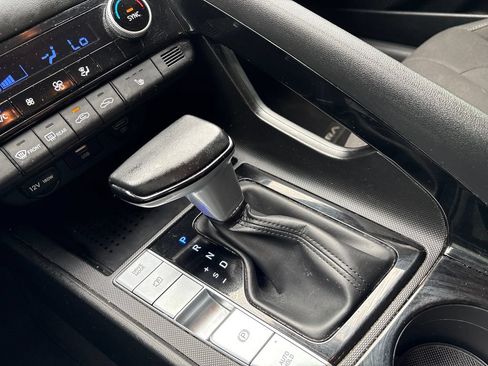 Used 2023 Hyundai Elantra SEL w/ Convenience Package FWD image 21