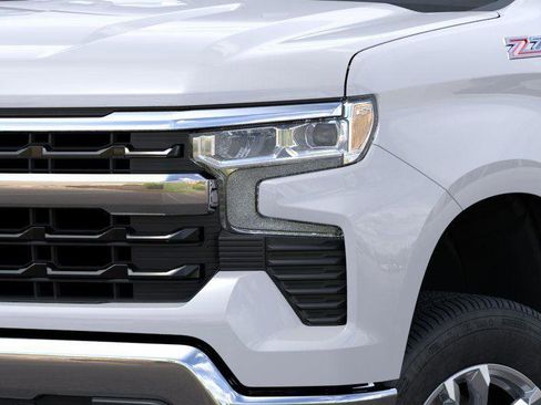New 2026 Chevrolet Silverado 1500 LT w/ Z71 Off-Road Package AWD/4WD image 10