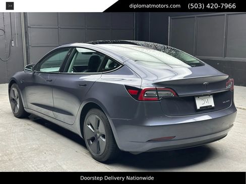 Used 2023 Tesla Model 3 Long Range image 4