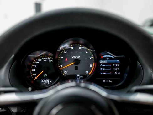 Used 2016 Porsche Cayman GT4 RWD image 60