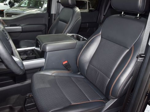 Used 2025 Ford F250 Lariat image 32