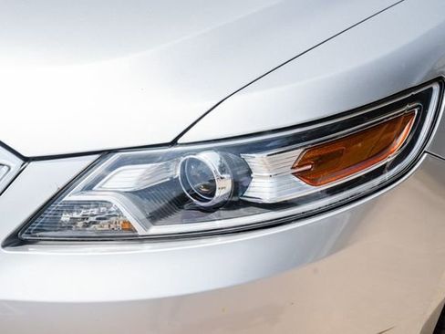 Used 2010 Ford Taurus SHO image 46