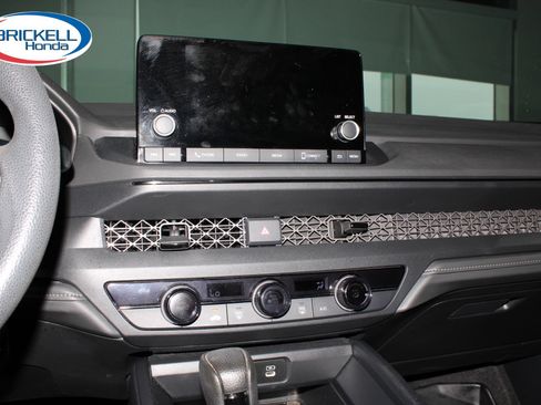 Used 2024 Honda Accord LX image 18