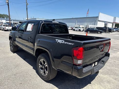 Used 2019 Toyota Tacoma TRD Sport RWD image 8